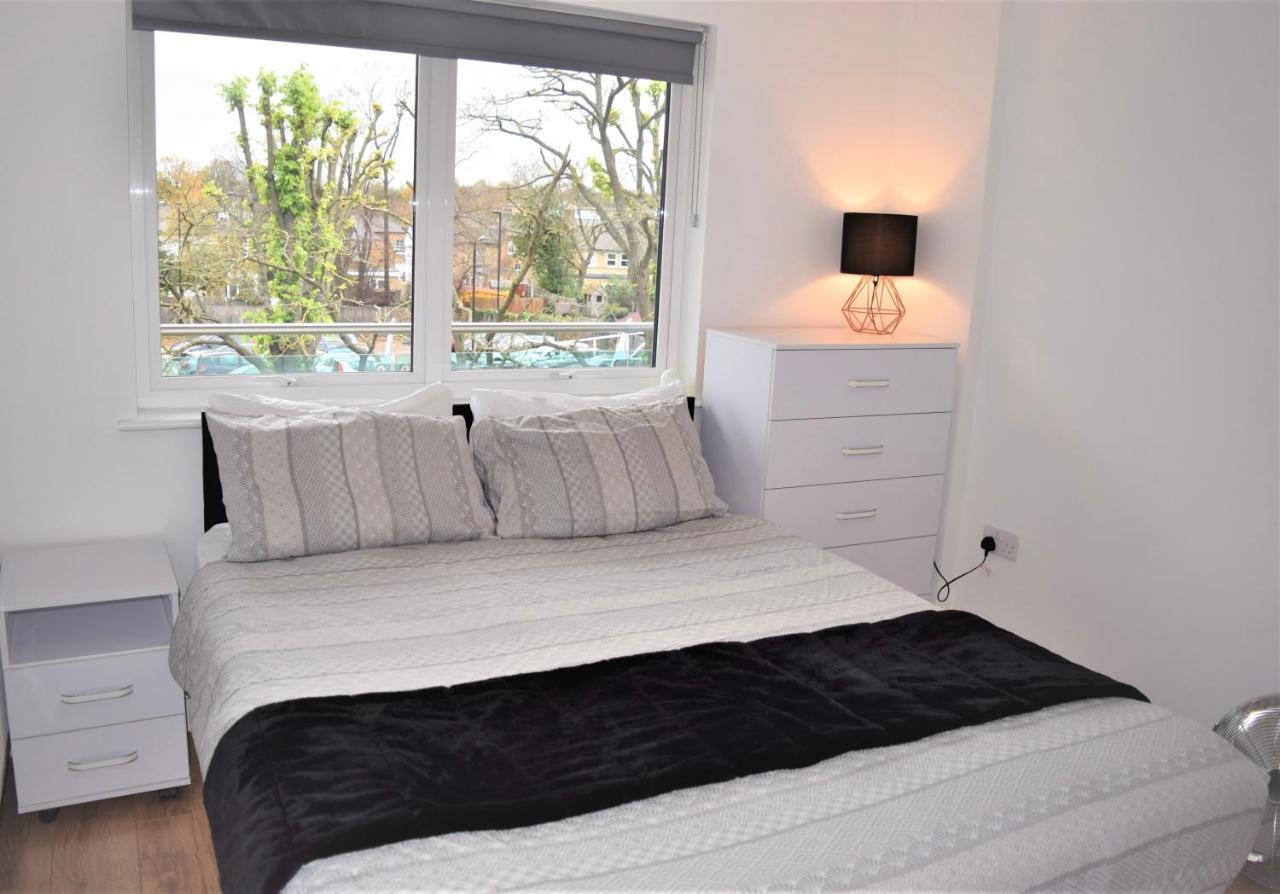 Urban Gem Apartment- Free Parking Enfield Exterior foto