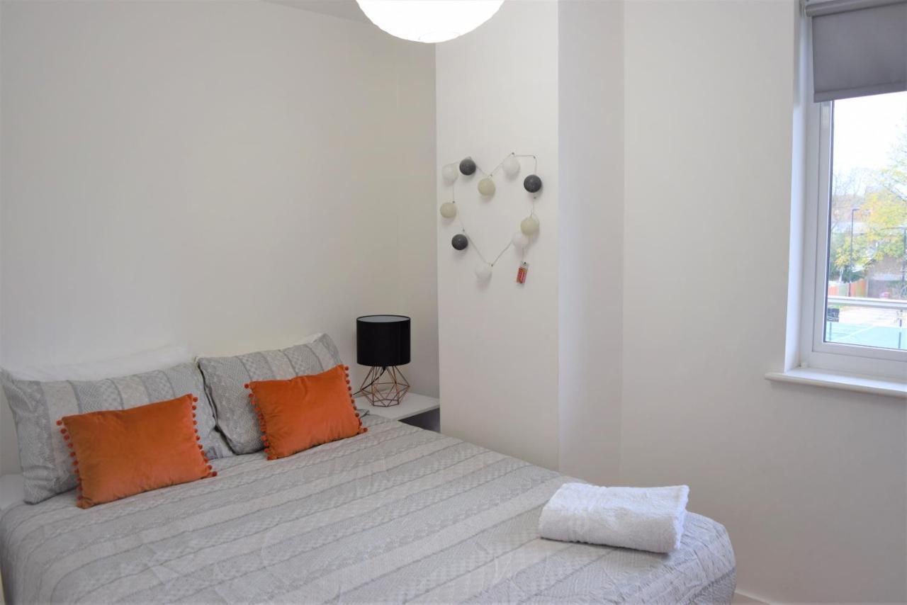 Urban Gem Apartment- Free Parking Enfield Exterior foto